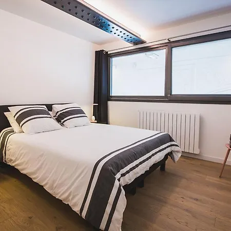 Loft Keyweek Contemporary Loft Style In Center * بياريتز