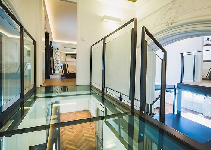 Loft Keyweek Contemporary Loft Style In Center * بياريتز