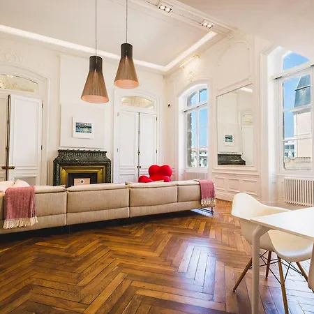 דירה Loft Keyweek Contemporary Loft Style In Center ביאריץ